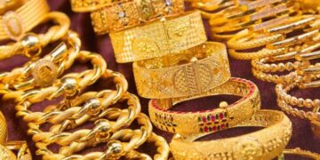 1700 rupees reduction in gold price per tola