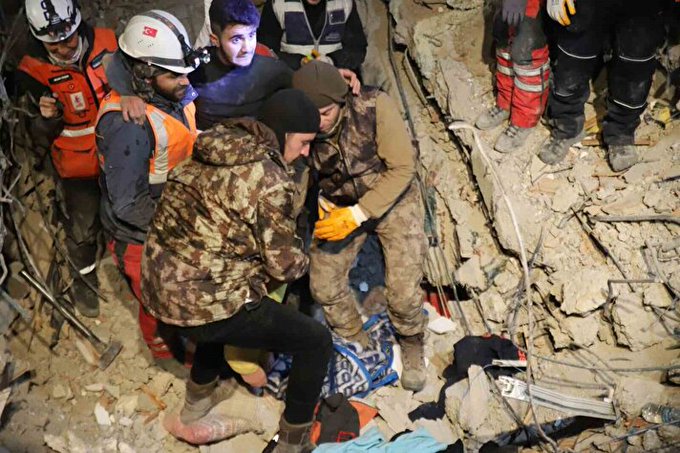 Even after a hundred hours of the earthquake, many people were pulled out alive from the rubble