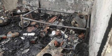 The roof of a house collapsed due to a gas leakage explosion in Quetta, 6 people died