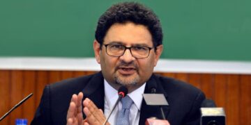 Every few days they keep asking for money from Saudi Arabia and China. Former Finance Minister Miftah Ismail