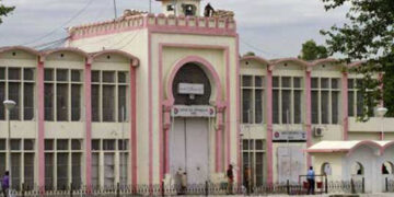 Jail Superintendent’s refusal to talk to sons of Chairman PTI