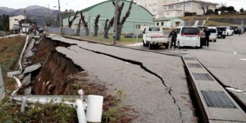 7.4 magnitude earthquake in Japan, tsunami warning issued
