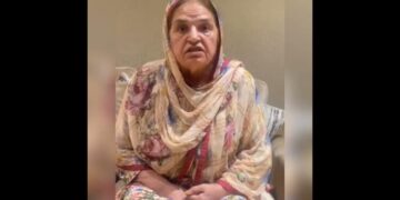If my son Umar Dar is not found, I will file an FIR against IG Punjab, Mother