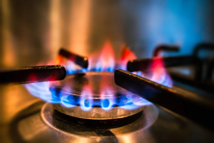 Ogra approved to increase the average gas tariff by 35.13% — PakAlerts.net: Sansani Nahi, Srif Khabar — Your go-to digital hub for Breaking News, Analysis, Stories from Pakistan and around the World. Stay informed, Stay connected.