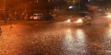 Chance of rain in most parts of the country, flooding in rivers, risk of landslides