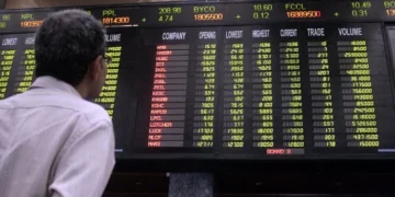 Positive start of business in Pakistan Stock Exchange, increase of 196 points in 100 index