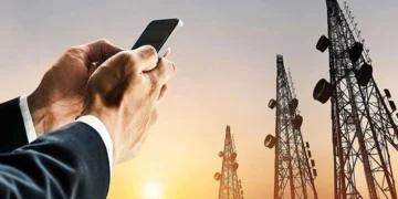 انٹرنیٹ کی بندش سے کروڑوں پاکستانی متاثر، معیشت کو 65 ارب کا نقصان