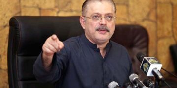 آپ لوگوں کو صرف دو مہینوں تک سستی بجلی دے رہے ہیں ؟ ہمارے لیڈر کا مقصد لانگ ٹرم ریلیف فراہم کرنا ہے۔ شرجیل میمن