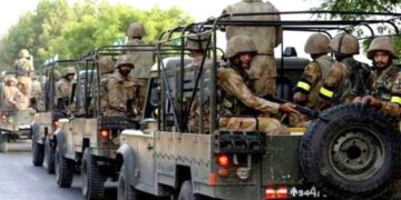 Pak Army deployed at important buildings in Islamabad, including Parliament House