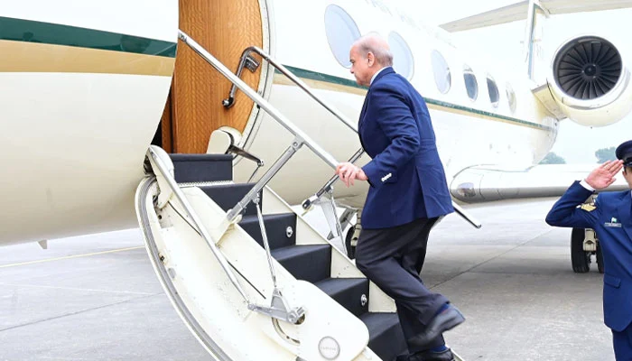 Prime Minister Shehbaz Sharif Departs for Two-Day Visit to Turkiye — PakAlerts.net: Sansani Nahi, Srif Khabar — Your go-to digital hub for Breaking News, Analysis, Stories from Pakistan and around the World. Stay informed, Stay connected. Prime Minister Shehbaz Sharif Departs for Two-Day Visit to Turkiye