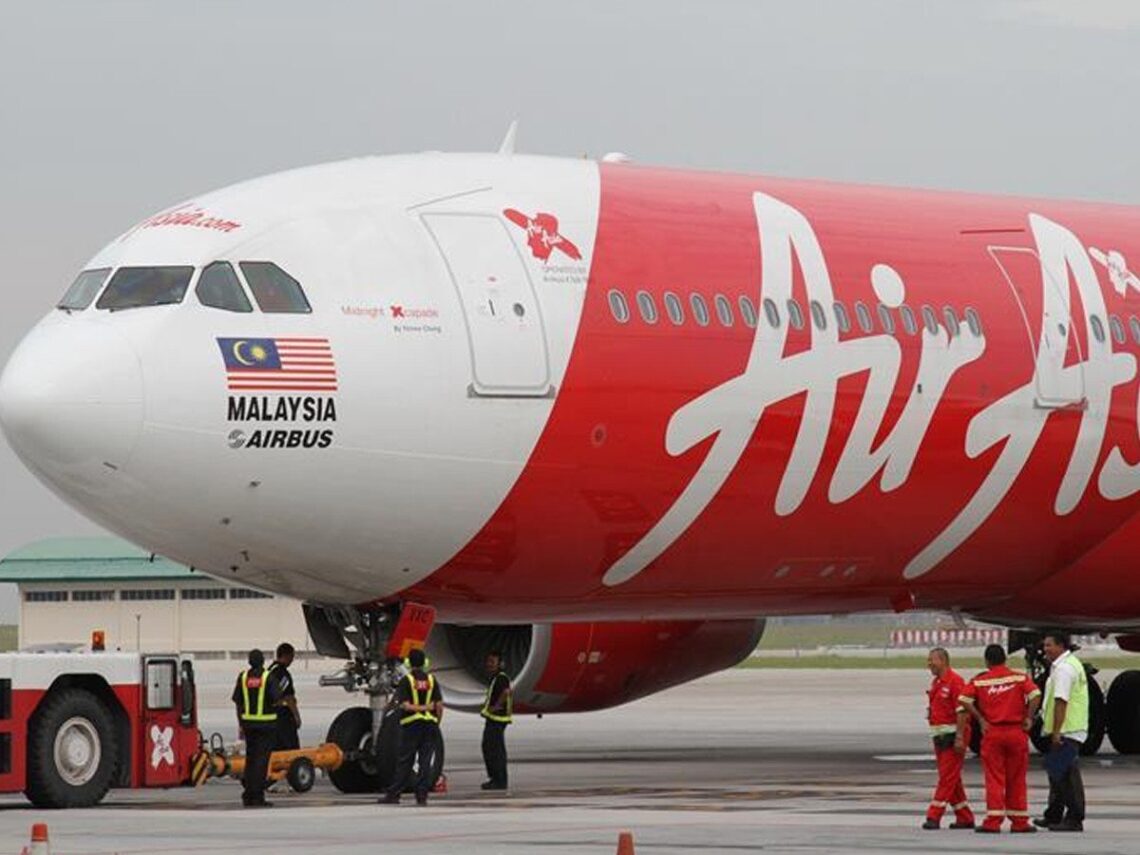 Malaysia’s Cheapest Airline AirAsia X Begins Flights to Karachi — PakAlerts.net: Sansani Nahi, Srif Khabar — Your go-to digital hub for Breaking News, Analysis, Stories from Pakistan and around the World. Stay informed, Stay connected. Malaysia’s Cheapest Airline AirAsia X Begins Flights to Karachi