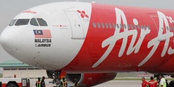 Malaysia’s Cheapest Airline AirAsia X Begins Flights to Karachi