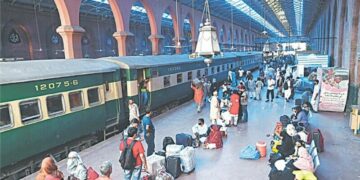 Pakistan Railways Achieves Historic Milestone with Over Rs83 Billion Revenue in 11 Months