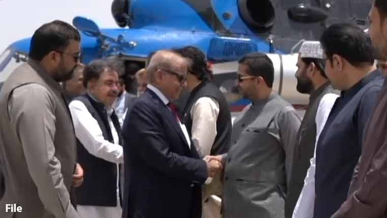 PM arrives in Quetta to attend special jirga on law and order