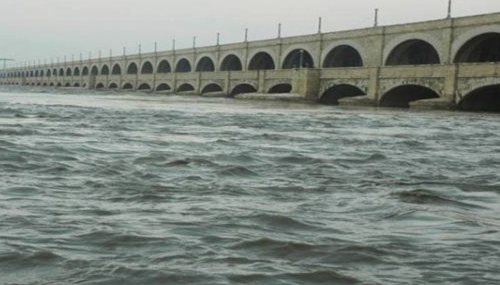 Monsoon Rains Trigger Medium-Level Flood at Taunsa Barrage, Low-Level Flood at Guddu and Sukkur, PDMA Issues Flood Alert — PakAlerts.net: Sansani Nahi, Srif Khabar — Your go-to digital hub for Breaking News, Analysis, Stories from Pakistan and around the World. Stay informed, Stay connected. Monsoon Rains Trigger Medium-Level Flood at Taunsa Barrage, Low-Level Flood at Guddu and Sukkur, PDMA Issues Flood Alert