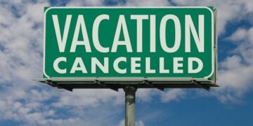 Sindh Government Cancels All Agriculture Department Staff Leave Amid Flood Threat