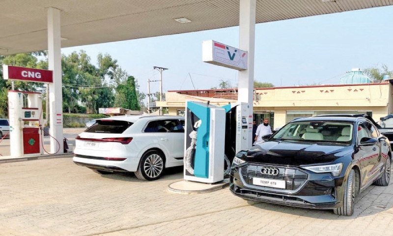 Rising Use of Hybrid Cars Helps Pakistan Save $27 Million in Fuel Imports — PakAlerts.net: Sansani Nahi, Srif Khabar — Your go-to digital hub for Breaking News, Analysis, Stories from Pakistan and around the World. Stay informed, Stay connected. Rising Use of Hybrid Cars Helps Pakistan Save $27 Million in Fuel Imports