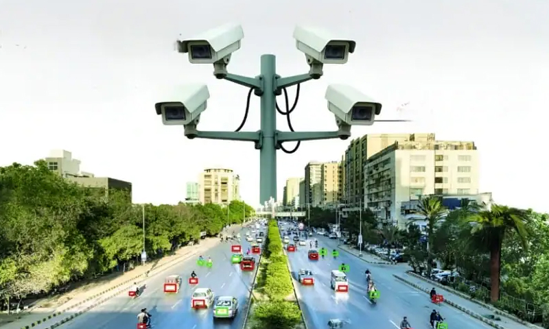Over 93,000 E-Challans Issued in Karachi as Digital Traffic Monitoring Completes First Month