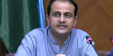 Mayor Murtaza Wahab Rejects Claim That 90% of Karachi Residents Buy Water