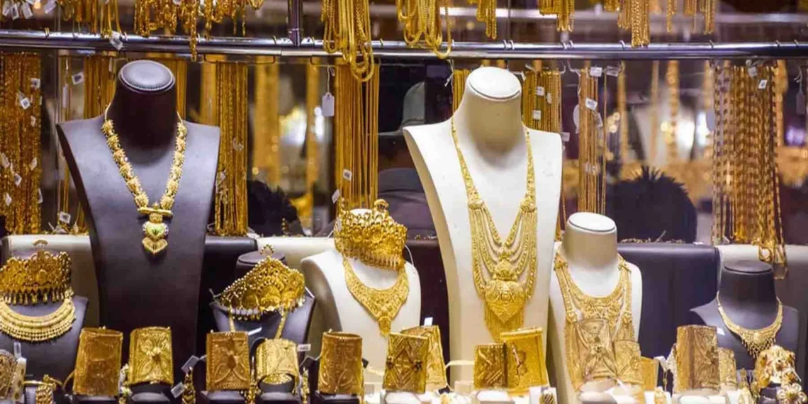 Gold Prices Continue to Surge, Per Tola Rate Crosses Rs 470,000