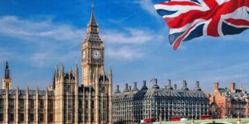 UK Universities Suspend Admissions for Pakistani and Bangladeshi Students Over Asylum Misuse Concerns — PakAlerts.net: Sansani Nahi, Srif Khabar — Your go-to digital hub for Breaking News, Analysis, Stories from Pakistan and around the World. Stay informed, Stay connected. UK Universities Suspend Admissions for Pakistani and Bangladeshi Students Over Asylum Misuse Concerns