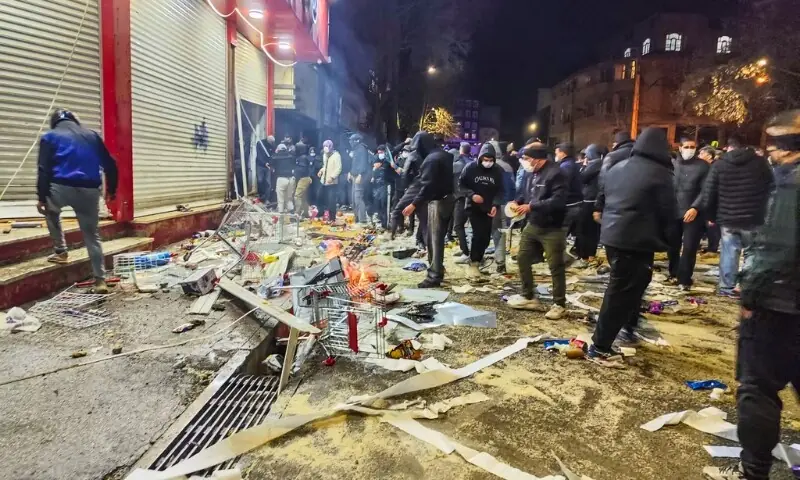 Violent Protests Over Inflation Spiral Out of Control in Iran, Death Toll Claimed to Reach 217 — PakAlerts.net: Sansani Nahi, Srif Khabar — Your go-to digital hub for Breaking News, Analysis, Stories from Pakistan and around the World. Stay informed, Stay connected. Violent Protests Over Inflation Spiral Out of Control in Iran, Death Toll Claimed to Reach 217