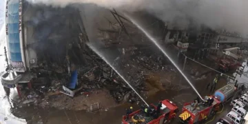Fire at Karachi’s Gul Plaza Extinguished After 33 Hours, Death Toll Rises to 14