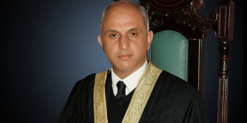 Justice Mohsin Akhtar Kayani Criticizes Lawyers’ Strike Over Arrests of Iman Mazari and Hadi Ali Chatha