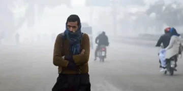 Cold Northeasterly Winds Grip Karachi, Temperature Likely to Drop to Single Digits