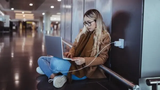 Is Using a Laptop on Your Lap Harmful to Health?