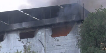 Fire at Factory in Karachi’s Landhi Export Processing Zone Brought Under Control After 11 Hours