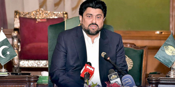 Pakistan Is Moving Toward Progress, No One Can Stop Us: Governor Sindh