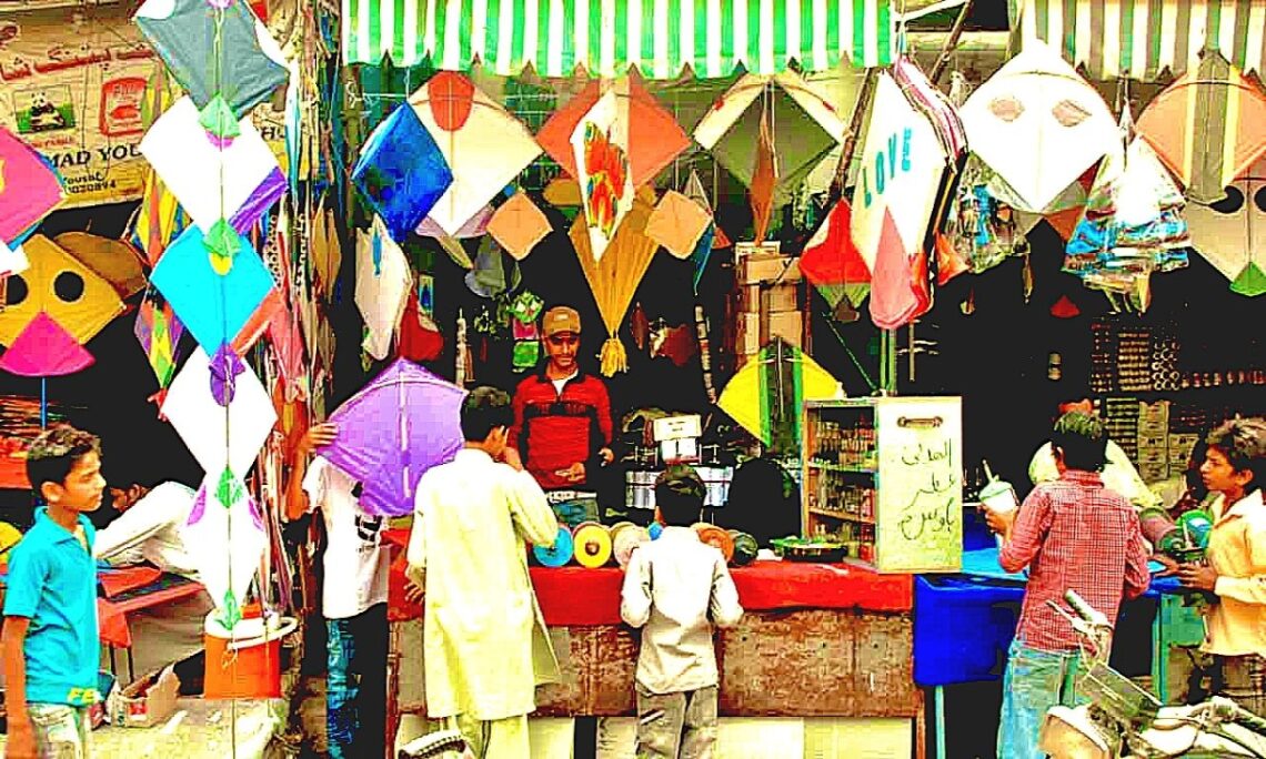 Over Rs54 Billion Worth of Kites and String Sold in Lahore Within Three Days