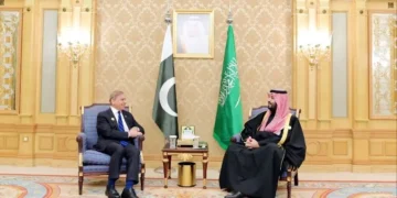 Pakistan Requests Saudi Arabia for 5 Billion Dollar Deposit for 10 Years and 5 Billion Dollar Oil Facility