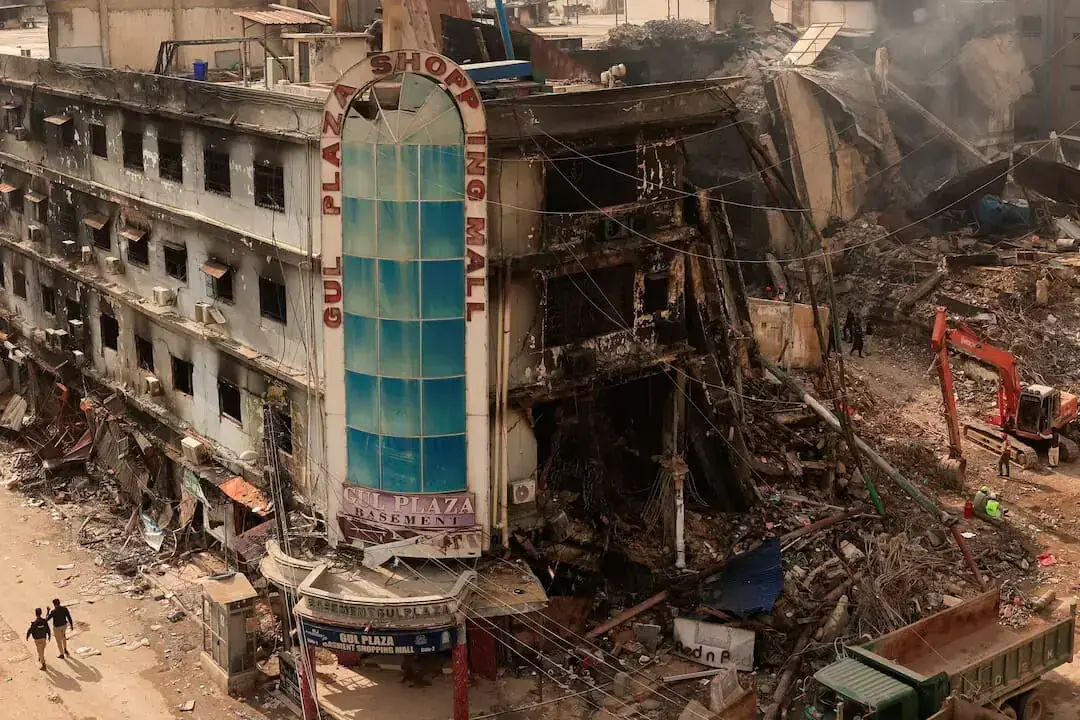 Gul Plaza Tragedy: Association President Blames Slow Rescue Response for Deaths