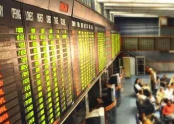 Pakistan Stock Exchange Declines Amid Middle East Tensions