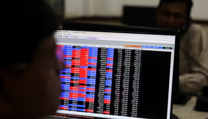 Gulf Conflict Begins to Impact Indian Economy, Foreign Investment Sees Rapid Outflow — PakAlerts.net: Sansani Nahi, Srif Khabar — Your go-to digital hub for Breaking News, Analysis, Stories from Pakistan and around the World. Stay informed, Stay connected. Gulf Conflict Begins to Impact Indian Economy, Foreign Investment Sees Rapid Outflow