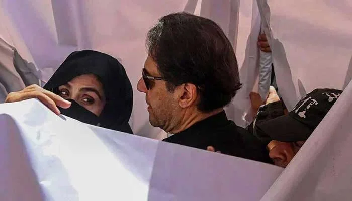 £190 Million Case: Suspension of Sentence Pleas by PTI Founder, Bushra Bibi Set for Hearing on March 31 — PakAlerts.net: Sansani Nahi, Srif Khabar — Your go-to digital hub for Breaking News, Analysis, Stories from Pakistan and around the World. Stay informed, Stay connected. £190 Million Case: Suspension of Sentence Pleas by PTI Founder, Bushra Bibi Set for Hearing on March 31