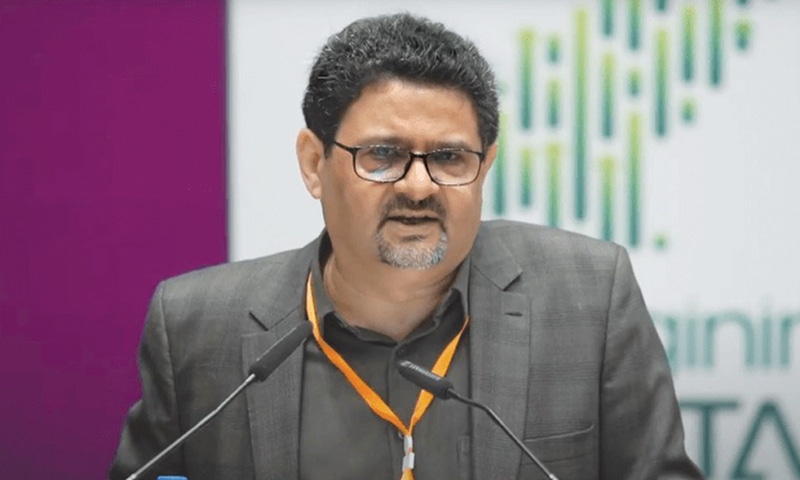 Increase in Petroleum Prices Benefits Oil Companies: Miftah Ismail