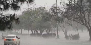 Rain Expected in Karachi from April 1, Forecast of Strong Winds and Heavy Showers