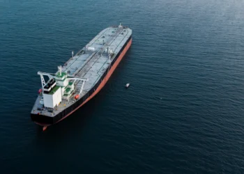 Iran Sets Condition for Indian Ships to Pass Through Strait of Hormuz, India Denies Claim