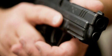 Armed Robbery on Shahrah Bhutto, Citizen Robbed of 2.5 Million Rupees