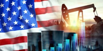 US Becomes World’s Largest Oil Producer, Surpasses Saudi Arabia and Russia