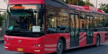 Peoples Diesel Hybrid Bus Service Launched from Shikarpur to Sukkur