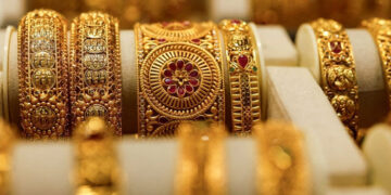 Gold Prices Continue to Surge in Pakistan, Per Tola Rate Crosses Rs491,000 — PakAlerts.net: Sansani Nahi, Srif Khabar — Your go-to digital hub for Breaking News, Analysis, Stories from Pakistan and around the World. Stay informed, Stay connected. Gold Prices Continue to Surge in Pakistan, Per Tola Rate Crosses Rs491,000