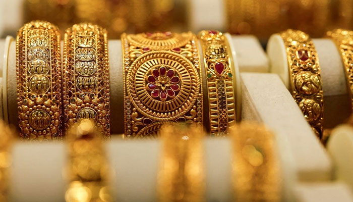 Gold Prices Continue to Surge in Pakistan, Per Tola Rate Crosses Rs491,000