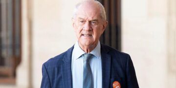 South Africa Appoints Former Apartheid Negotiator Roelf Meyer as New Ambassador to the US — PakAlerts.net: Sansani Nahi, Srif Khabar — Your go-to digital hub for Breaking News, Analysis, Stories from Pakistan and around the World. Stay informed, Stay connected. South Africa Appoints Former Apartheid Negotiator Roelf Meyer as New Ambassador to the US