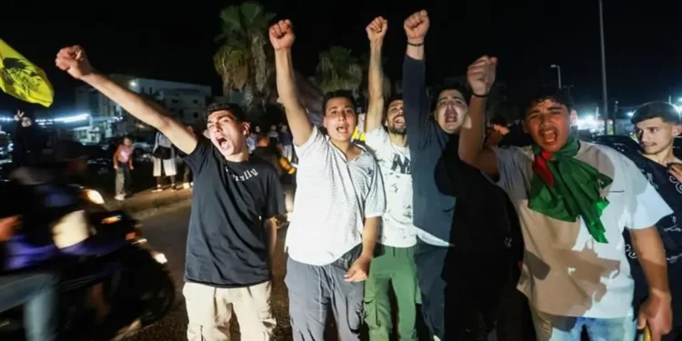 Celebrations in Beirut as Lebanon and Israel Begin 10-Day Ceasefire