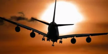 UAE Airline Imposes Ban on Entry and Transit of Iranian Citizens, Reasons Not Disclosed