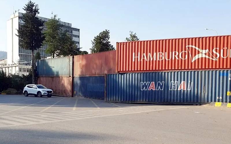 Multiple Road Closures in Islamabad Cause Public Distress, Police Urge Cooperation